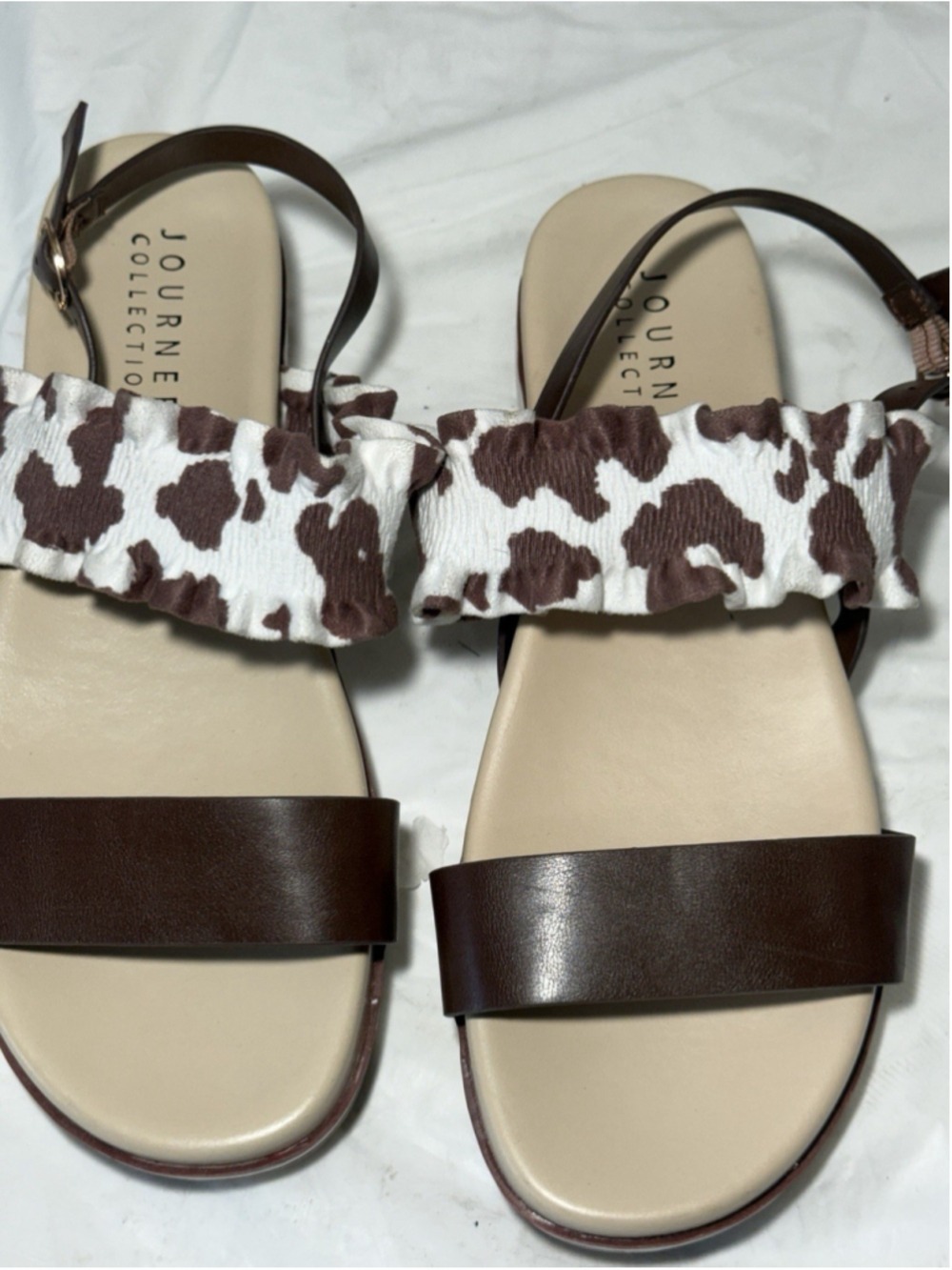 Journee Collection Women's Riya Formed Footbed Sling Back Sandal Size 9